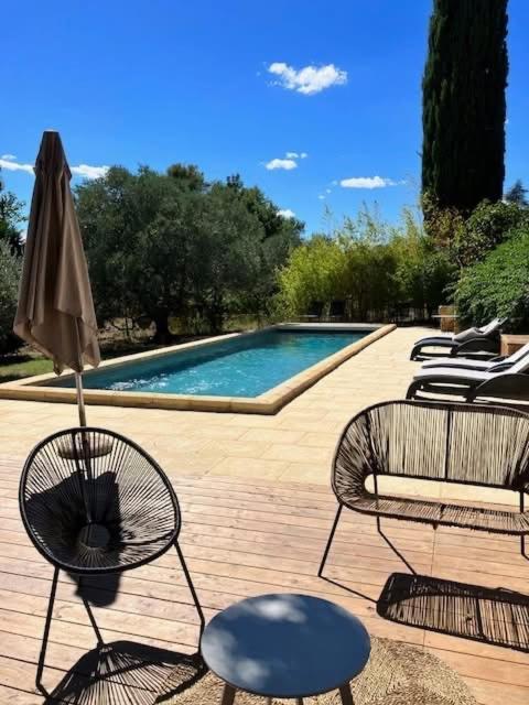 Le Mas Du Cypres, 12 Pers Et Piscine Aigaliers Exterior foto